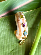 Sand Snail and Gemstone Pendant