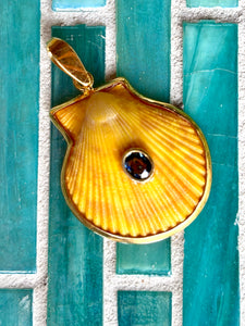 Small Yellow Scallop St. James Pendant with Sapphire