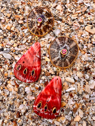 Limpet & Spondilius Shell Drop Earrings set with Garnets