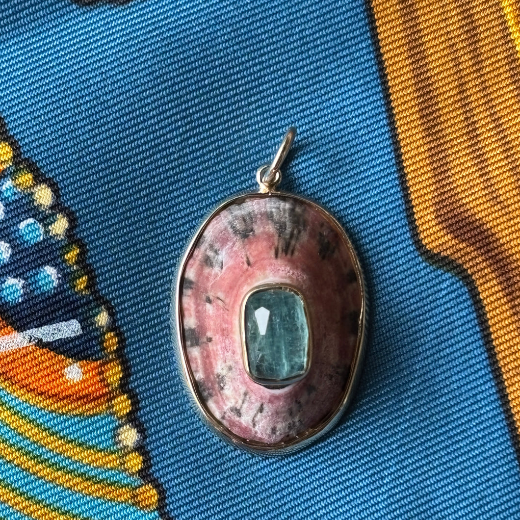 14-karat Gold Lorelei Limpet Charm with Tourmaline