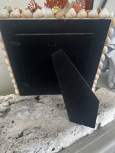 CSS Seashell Photo Frame