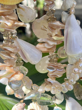 CSS Shell Lei with Pearls & White Turquoise