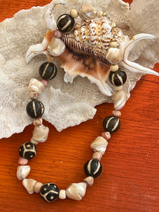 African Mali Beads with Cut Clam Necklace