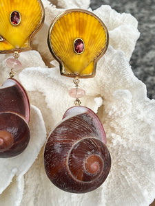 Yellow Scallop Drop Earrings with Garnet