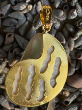 Nautilus Heart Pendant with Sugar Aquamarine