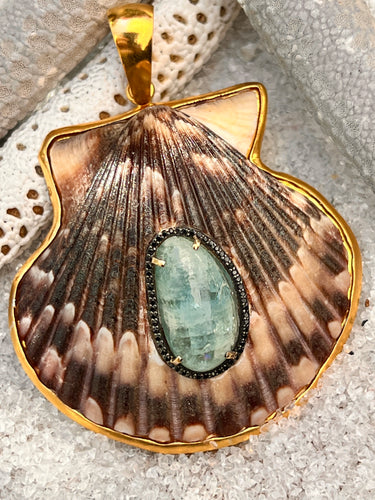 St. James Scallop Pendant with Sugar Aquamarine