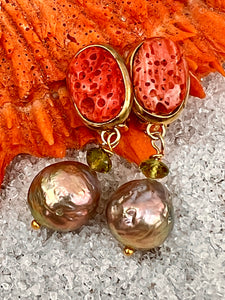 Spondilius & Rosebud Pearl Earrings