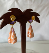 Tessalatus Shell Earrings with Amethyst Cabochons